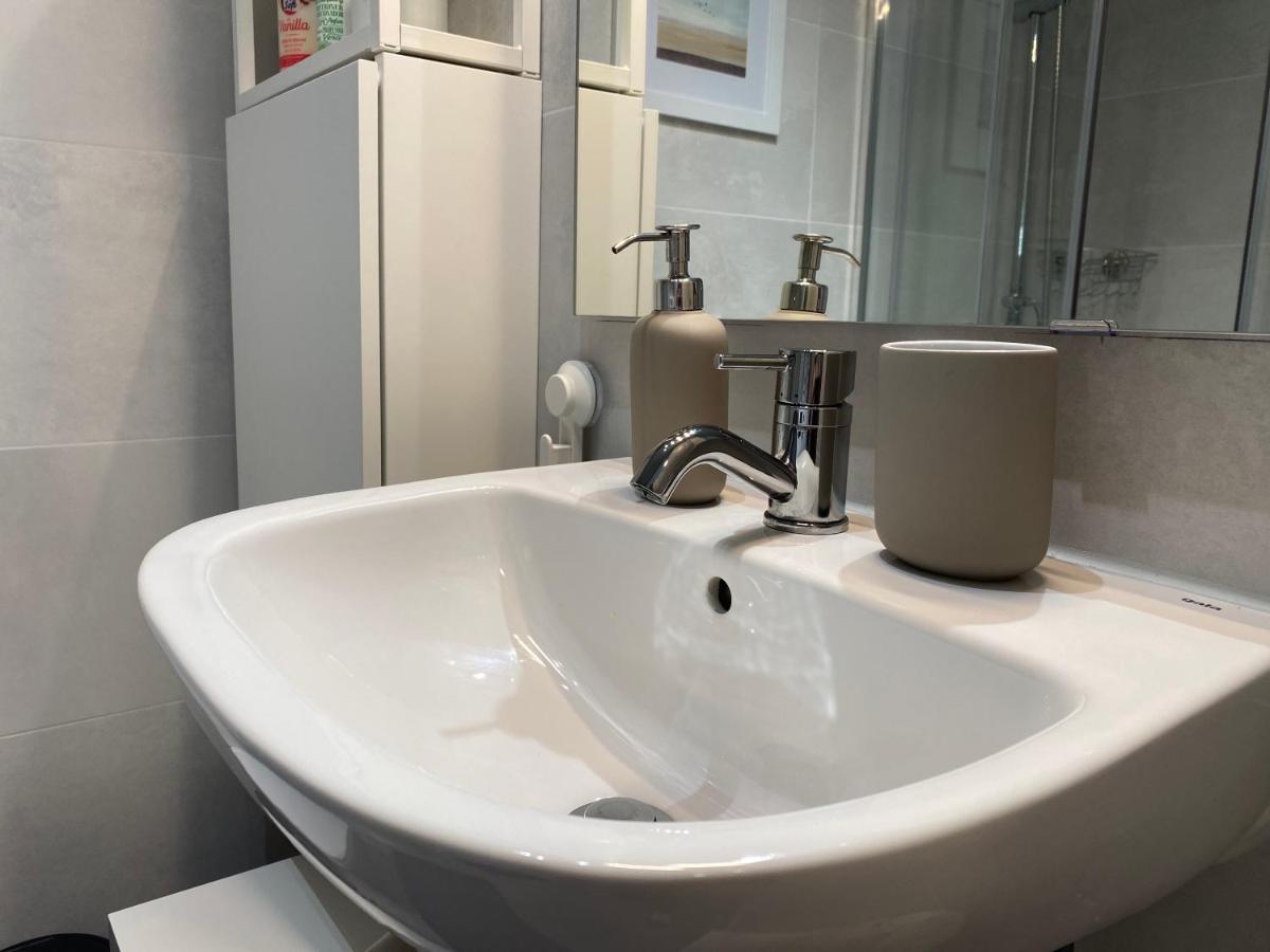 Modern Sea View Studio In Benal Beach 베날마데나코스타 외부 사진