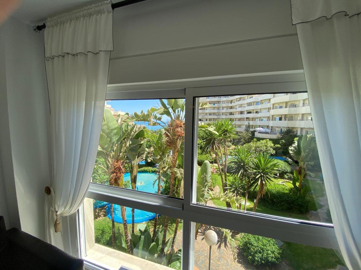 Modern Sea View Studio In Benal Beach 베날마데나코스타 외부 사진